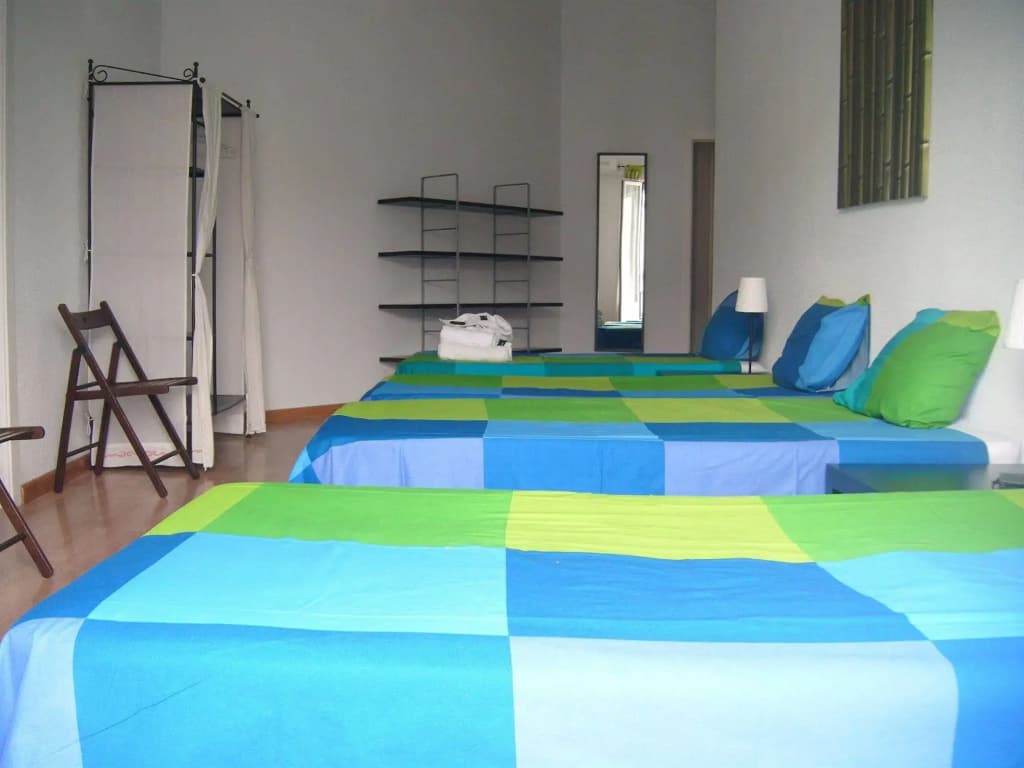 Puerta del Sol Rooms - photo 6