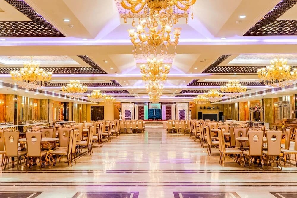 C Pearls Hotel  Banque by OYO Rooms - photo 18