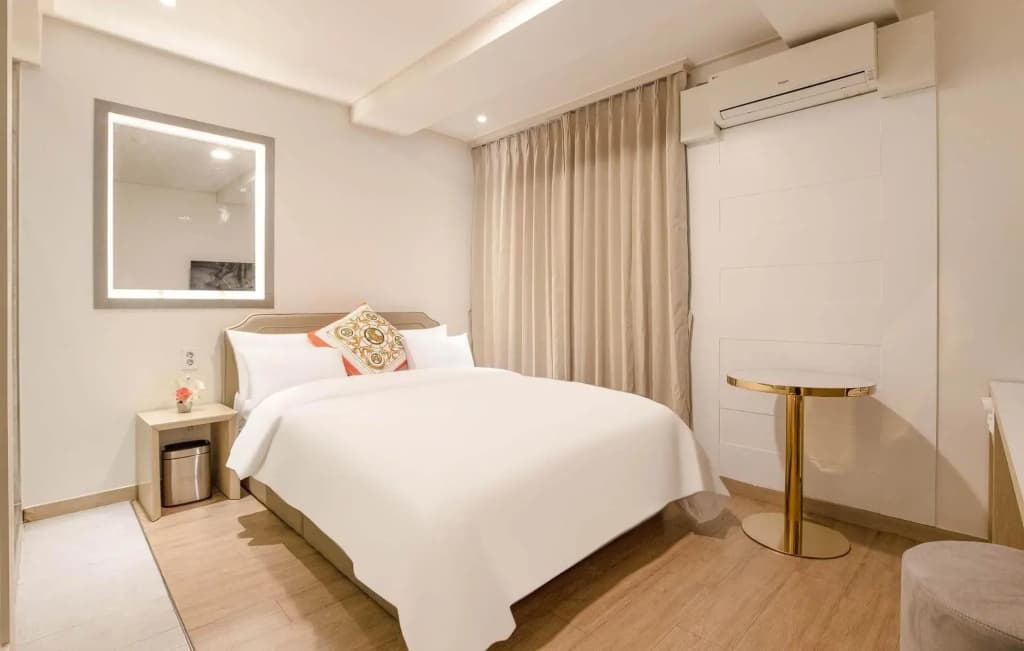 Hotel27 - photo 36