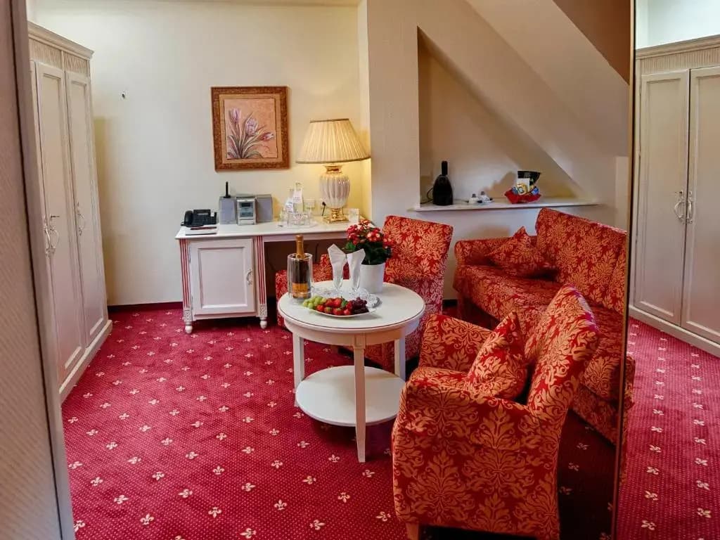 Hotel Augusta - photo 20