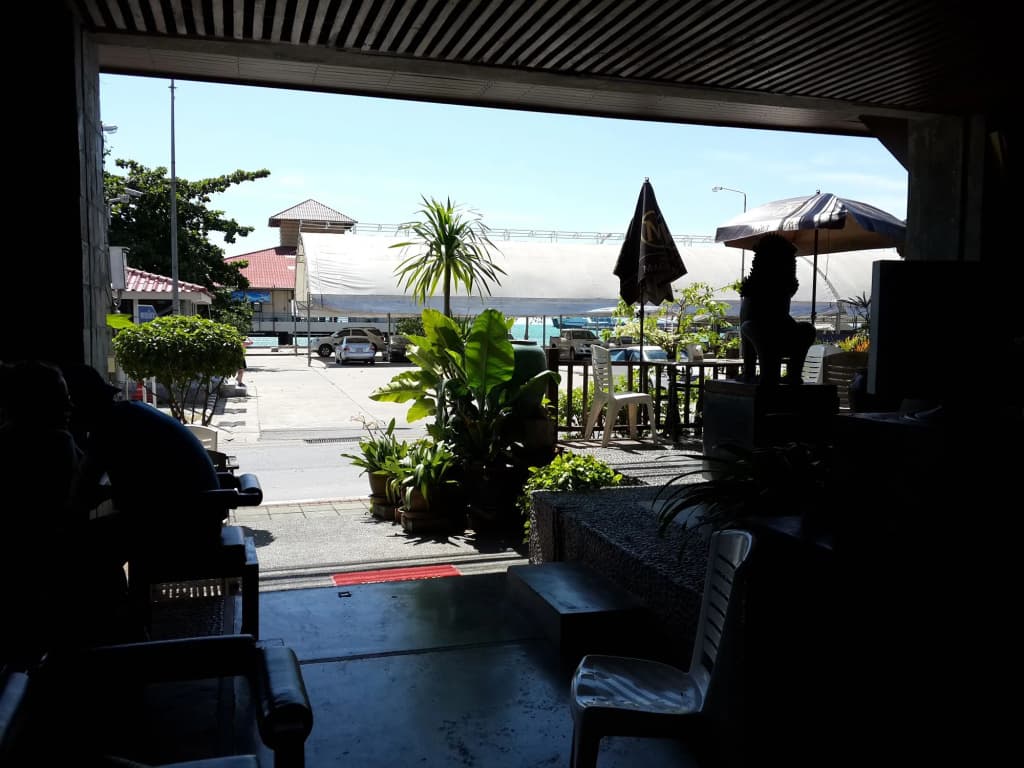 Coffee Island - Hostel - photo 12
