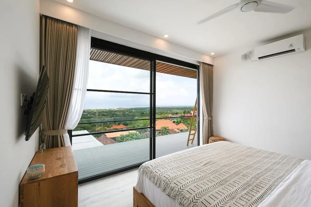 Makai Uluwatu - photo 3