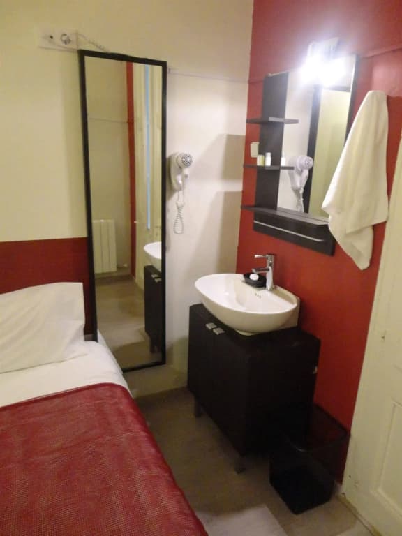 BruStar Gotic-Centric Hotel - photo 9