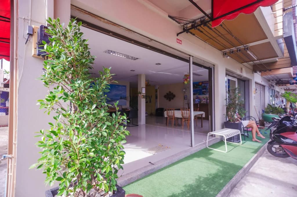 Cozy Guesthouse Phuket - photo 20
