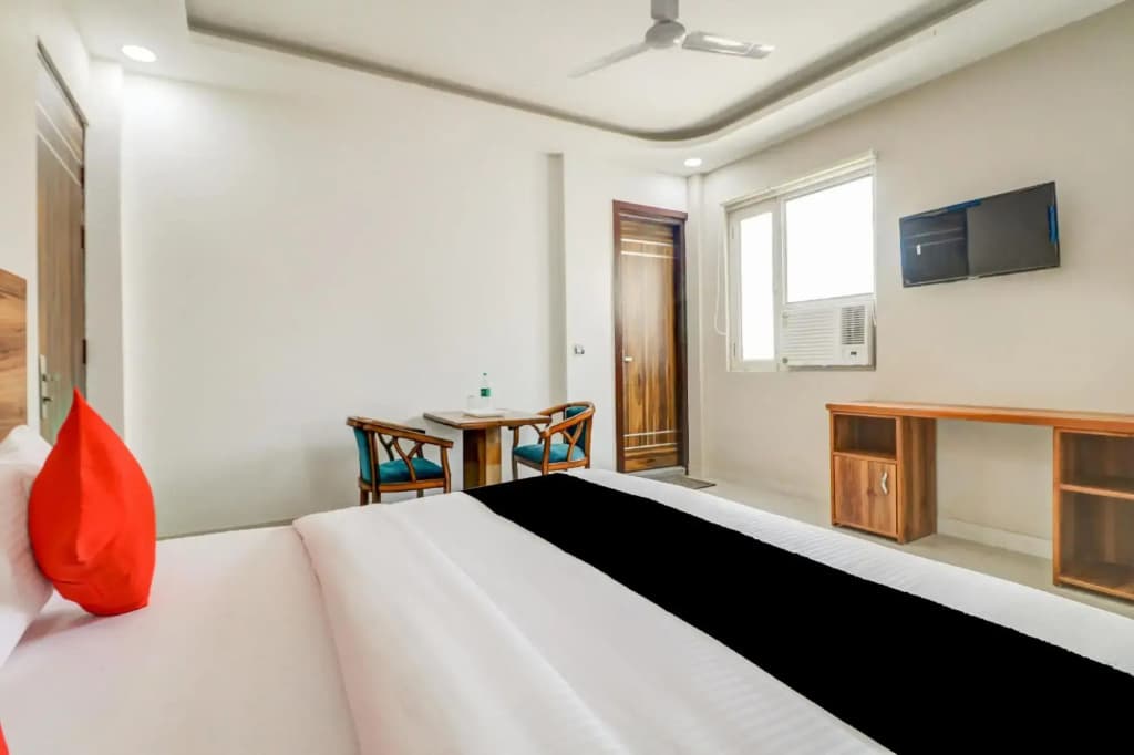 Capital O 80318 Hotel Sai Plaza - photo 5