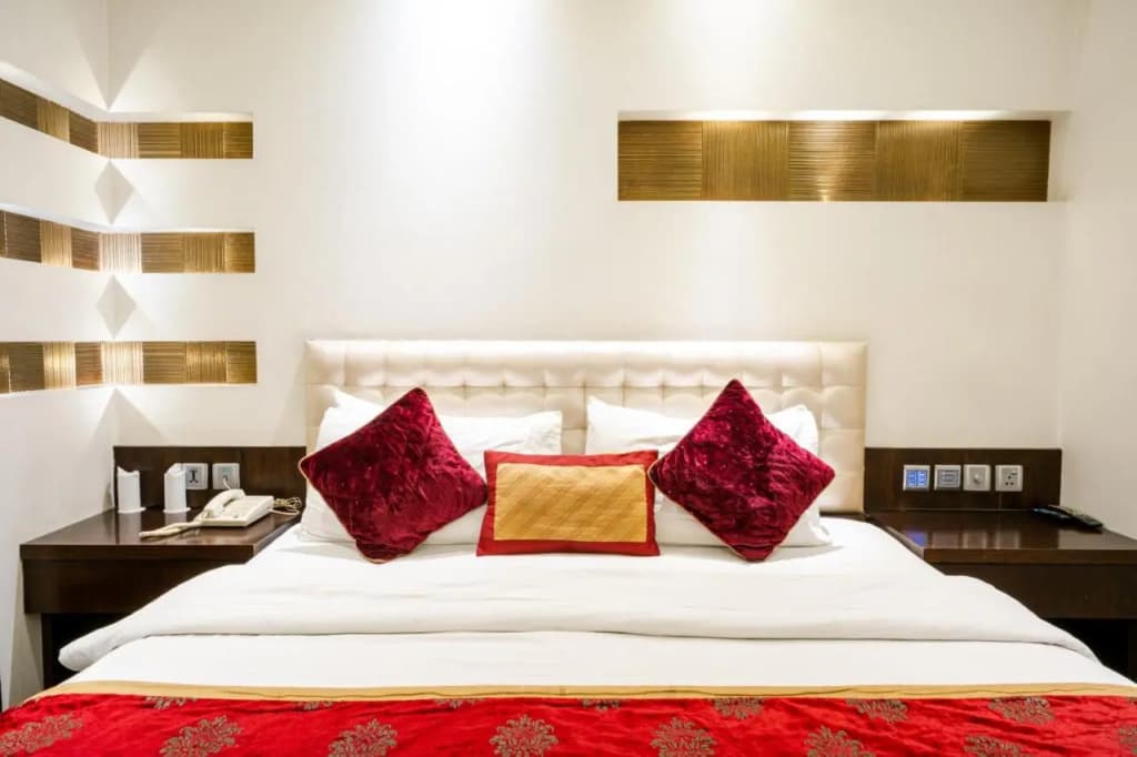 Hotel Grand Godwin - photo 44