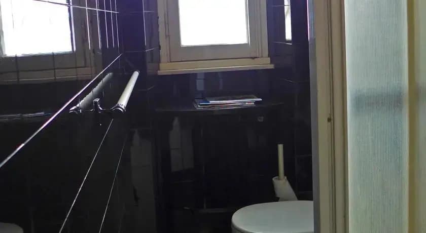 The 4th Floor - photo 12