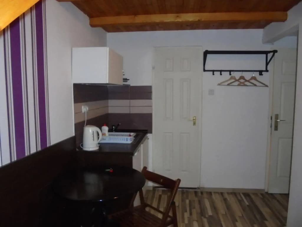 Liechtenstein Apartments - photo 17