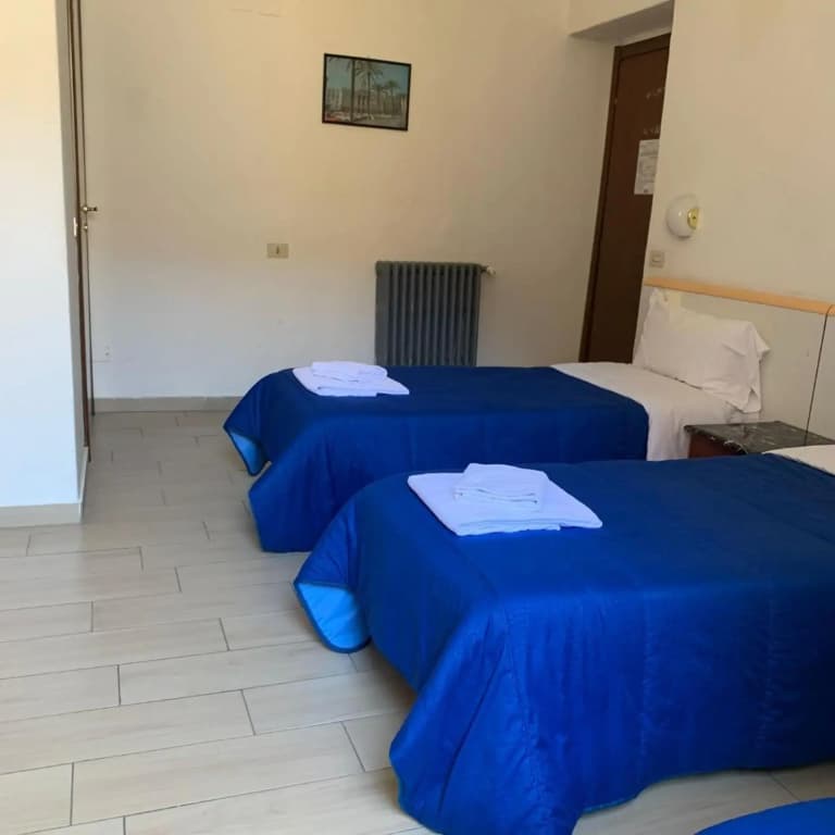 Hotel Mercurio - photo 23
