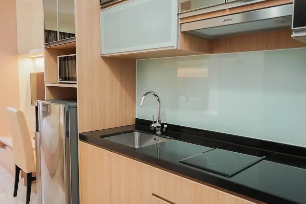 Comfy Studio Apartment at Menteng Park - photo 17