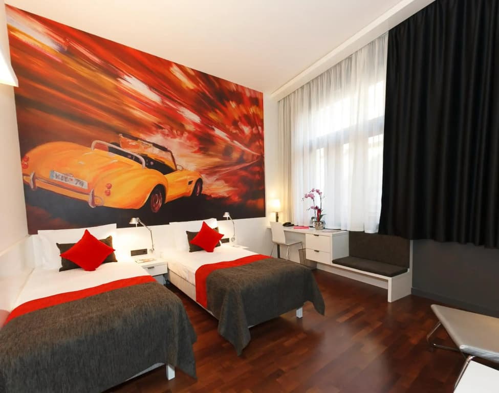 Bohem Art Hotel - photo 2