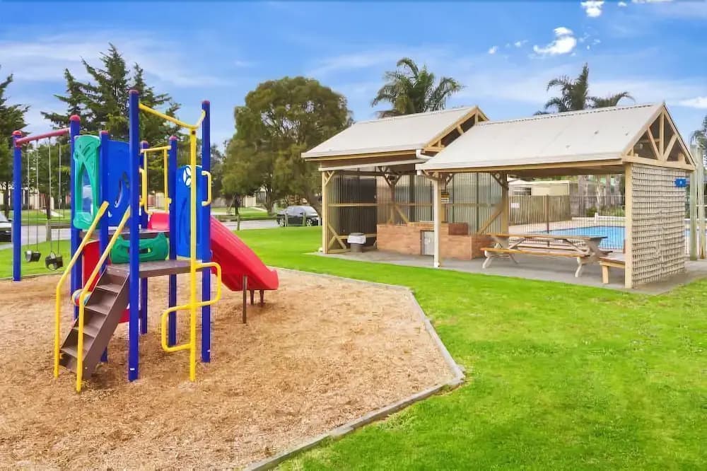 Chelsea Holiday Park - photo 10