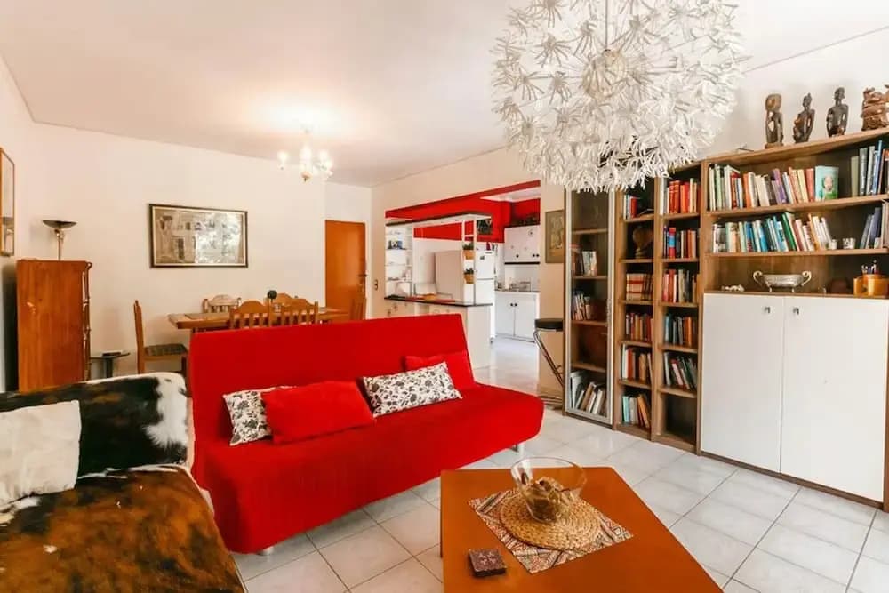 Bright And Spacious Flat, 5 Min From The Beach - photo 2