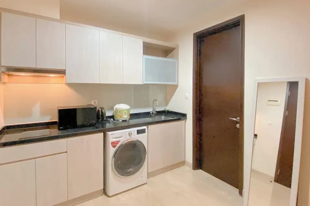 Wonderful And Homey 2Br Apartment At Menteng Park - photo 10