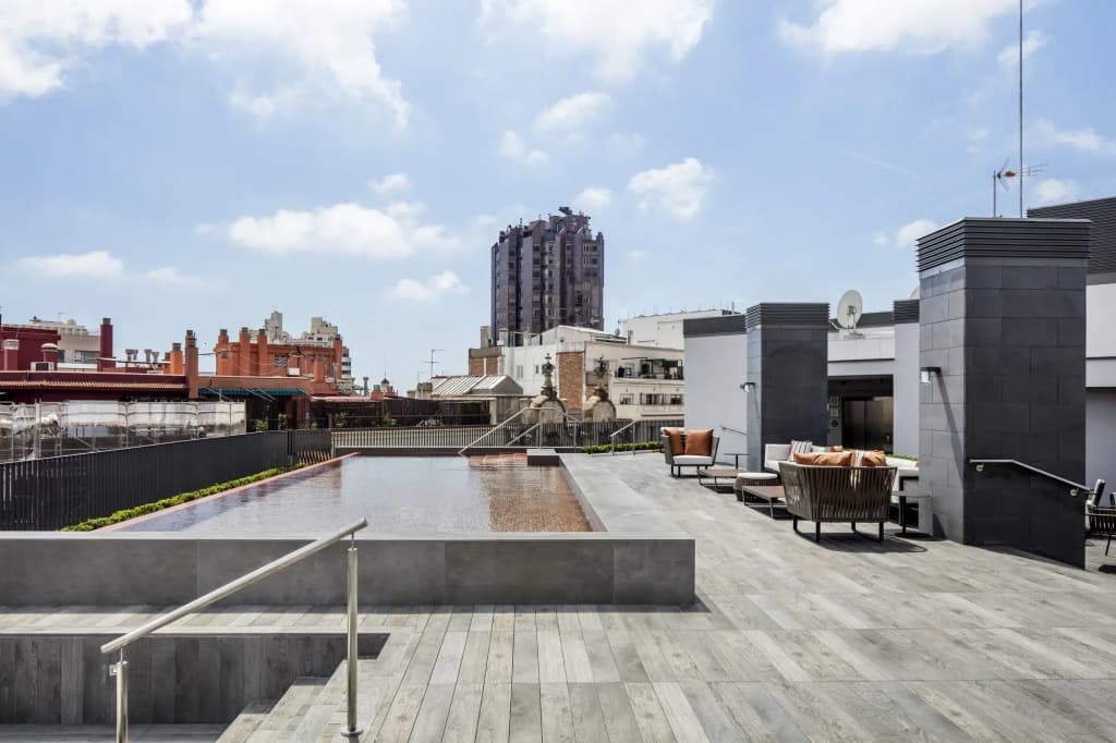 Midtown Apartments - photo 20