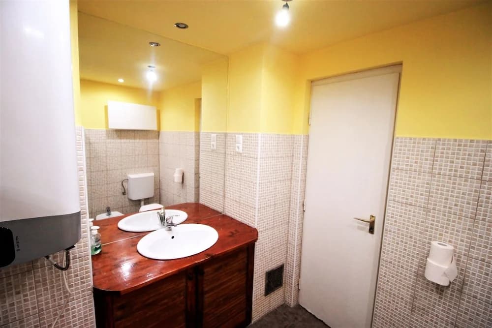 Budapest Easy Flats - Jokai Apartments - photo 30