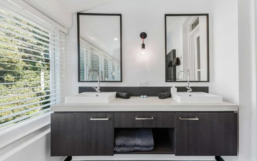 Waratah Stay - A Mansion Experience - main photo