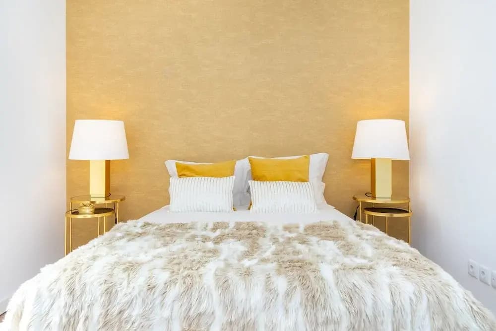 Golden Premium Apartment - photo 2