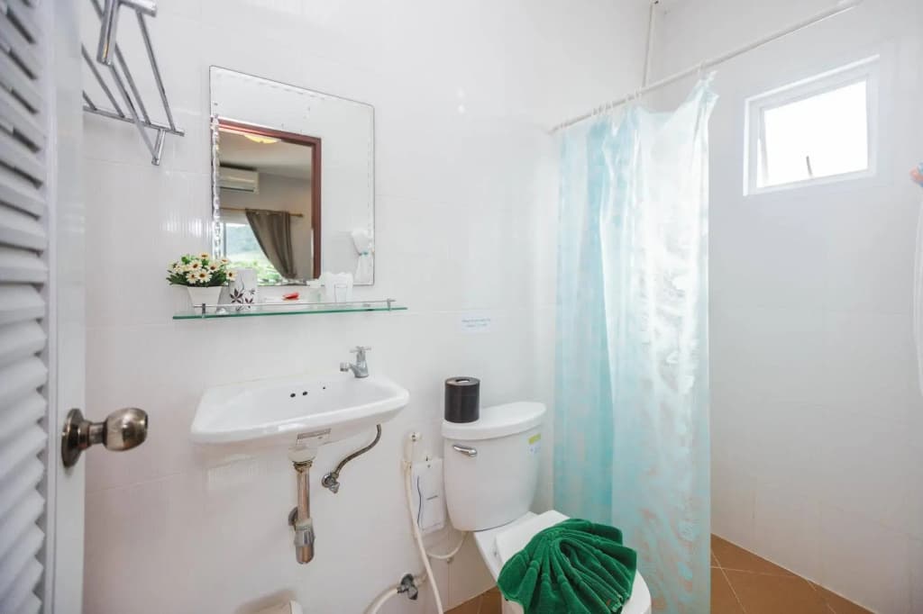 Cozy Guesthouse Phuket - photo 9