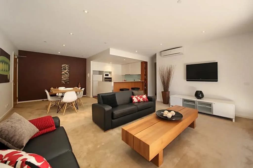 Brighton Bay Apartments - photo 4