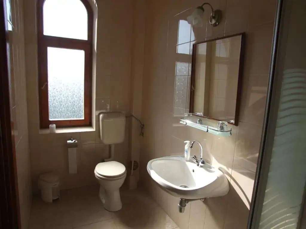 Art Guesthouse - photo 8