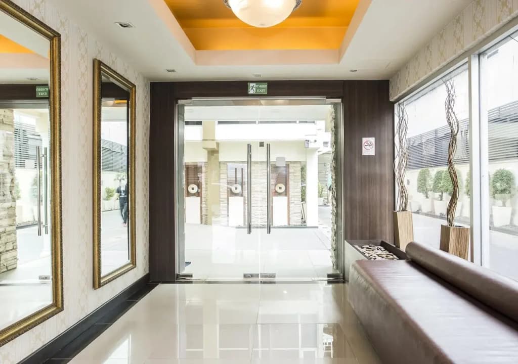 The Green Bells New Petchburi - photo 32