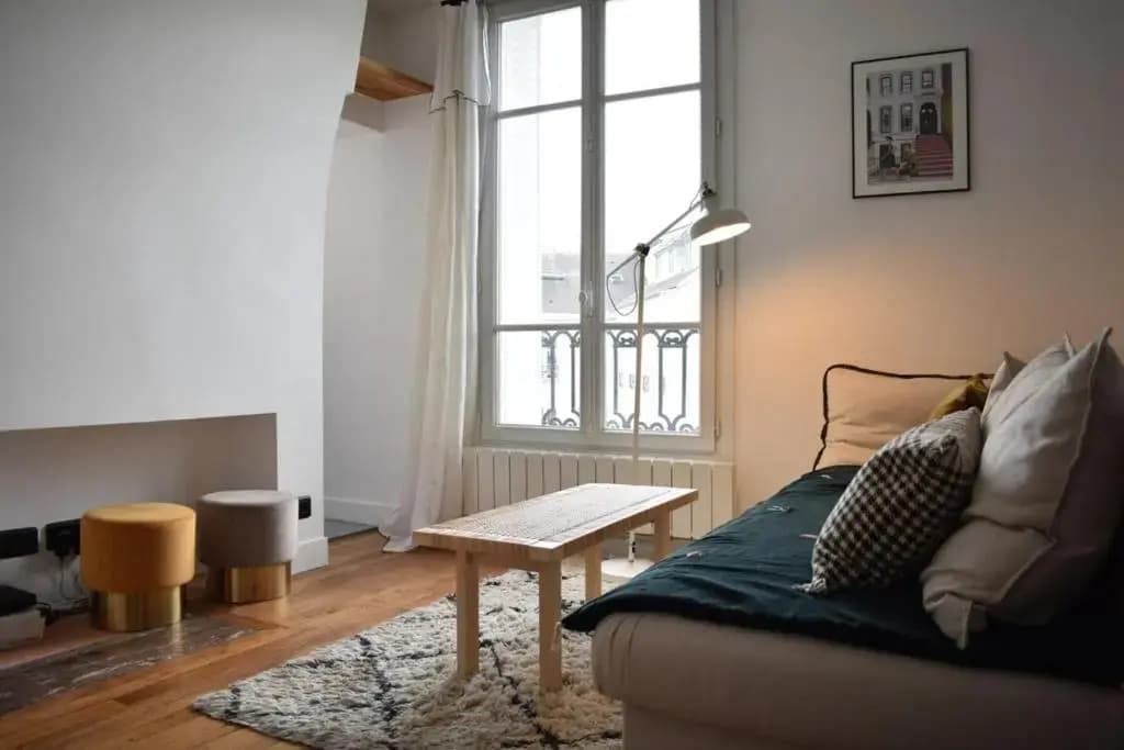 Stylish and Modern Apartment in Le Marais - photo 4