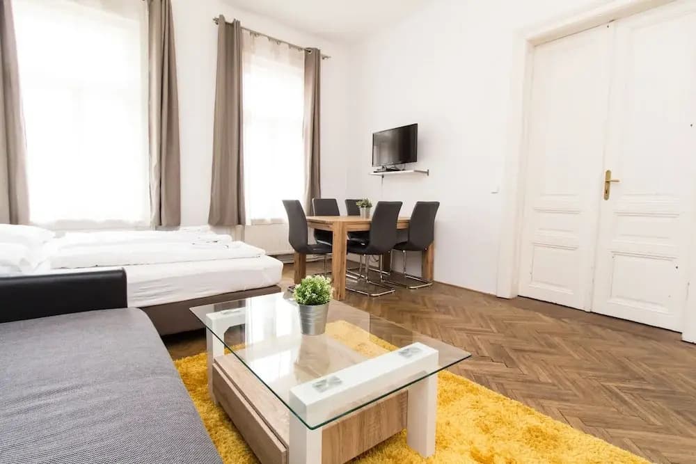 CheckVienna - Liechtensteinstrasse - photo 3