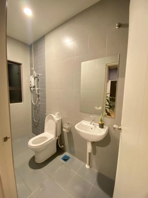 Faizal Madhi Homestay - photo 9