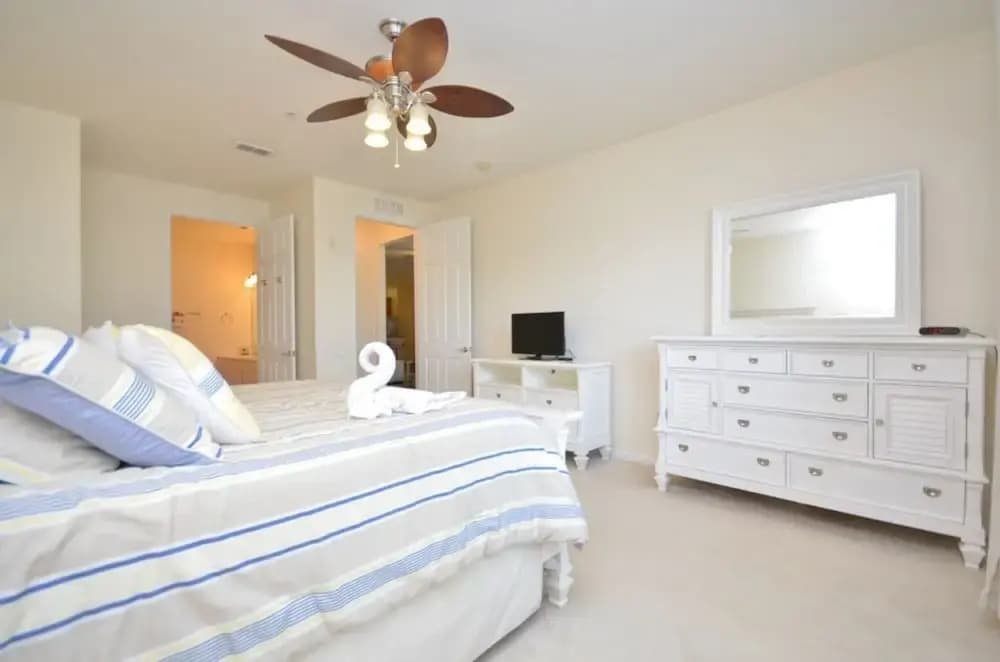 Vista Cay Three-bedroom - photo 6