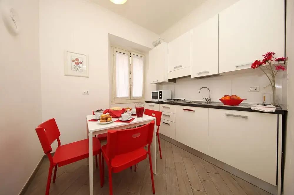 Great Central Apartment - photo 9