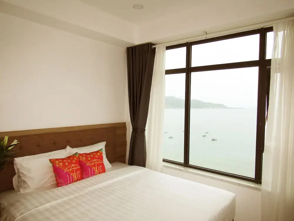 SoHo Apartment - photo 7