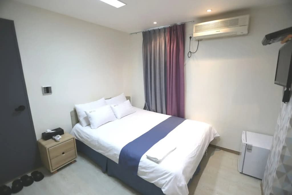 Must Stay Hotel Myeongdong - photo 24