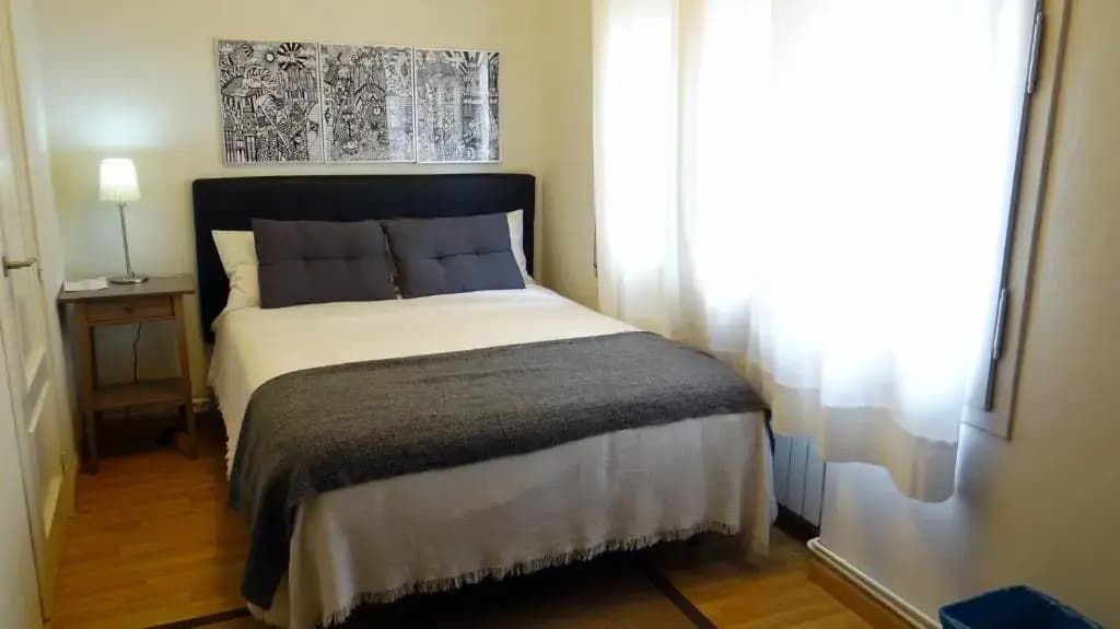 Hostal El Ninot - photo 2