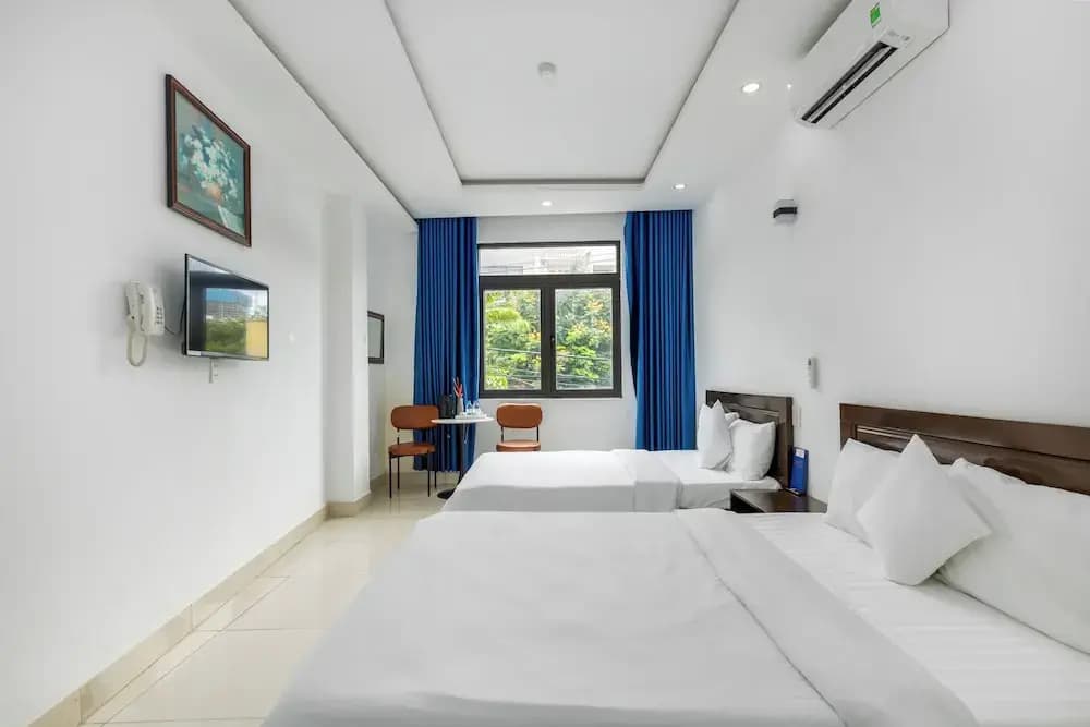 Saluton Hotel - photo 3