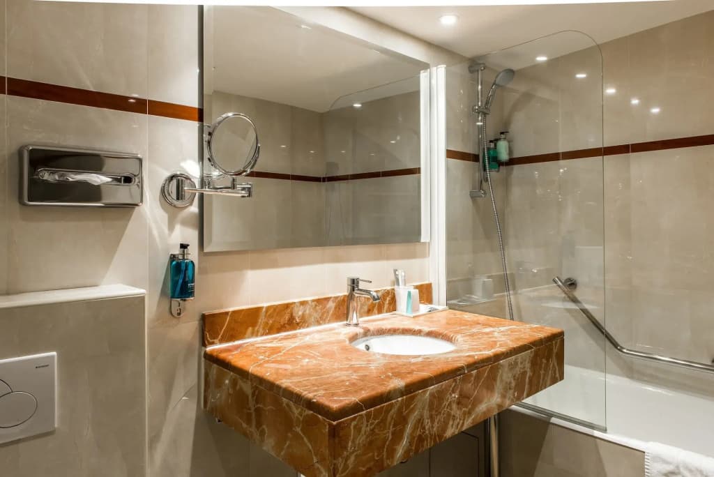 Hôtel Jardin le Bréa - photo 10