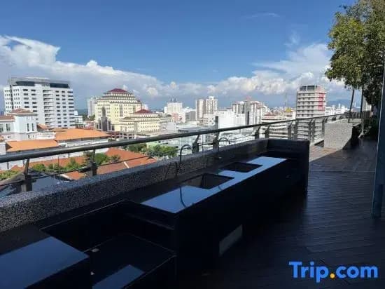 Tropicana 218 Premier Suites by ALV - photo 7