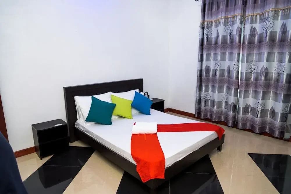 Dhirey Inn - photo 2