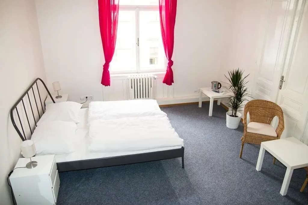 Hostel Franz Kafka - photo 3