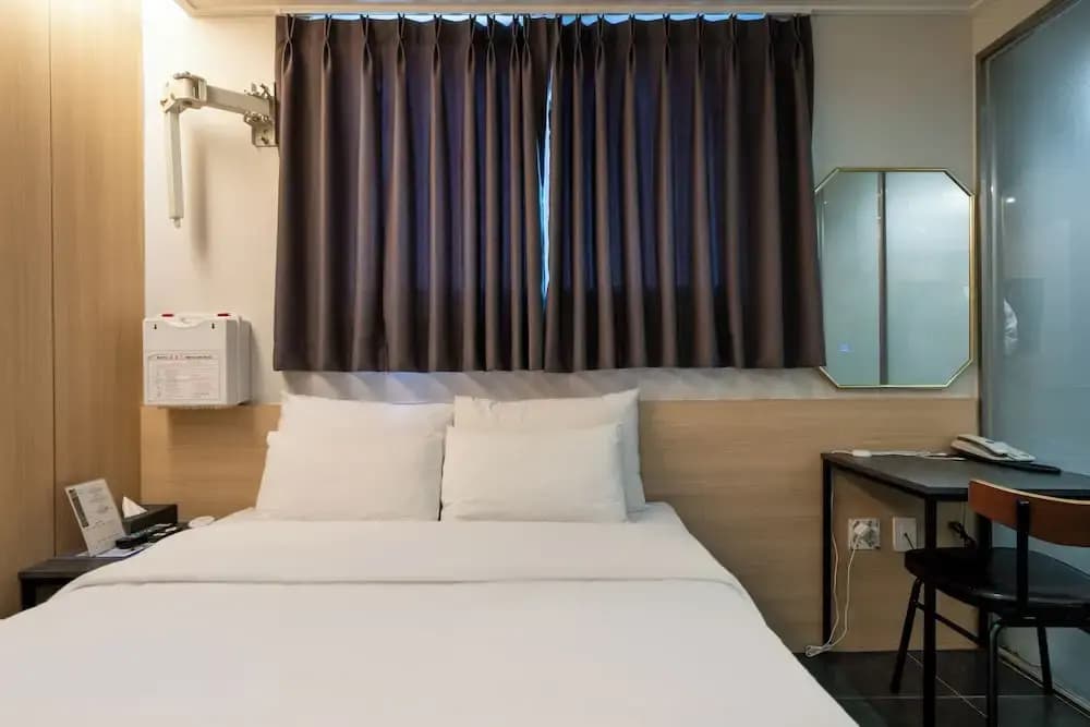 M&Lucky Hotel - photo 10