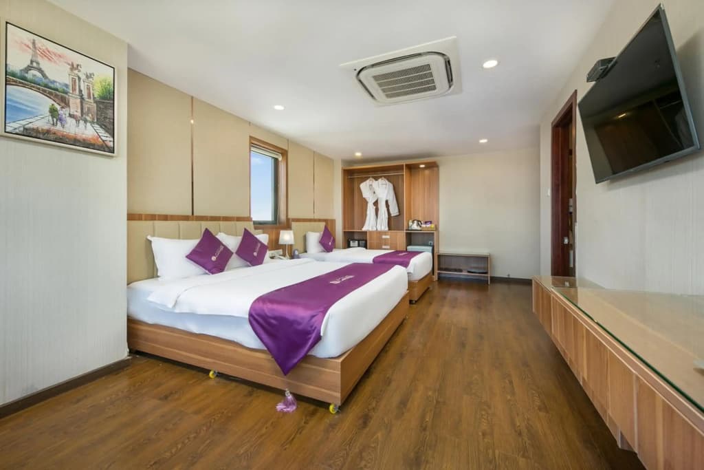 Lavender Riverside Hotel - photo 32