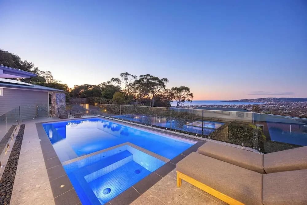 Baymere Pool Spa City Views - photo 12