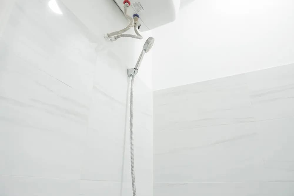 Comfort Studio at Menteng Square Apartment - photo 8