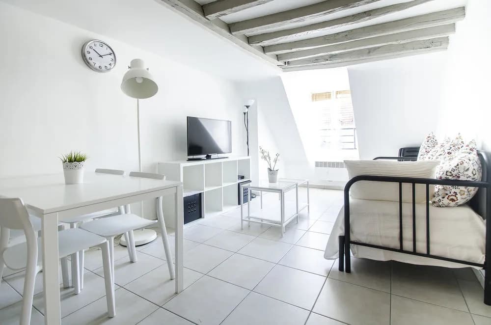 Luxury Apartment in Paris - République - photo 37