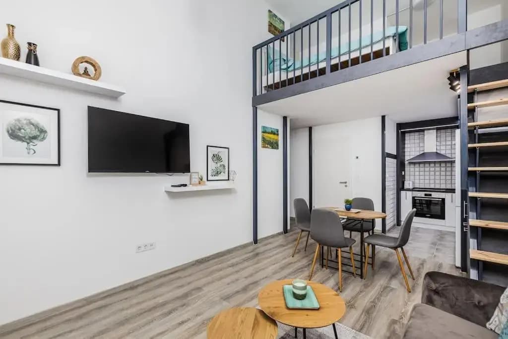 Brand new 1BR with Balcony - photo 9