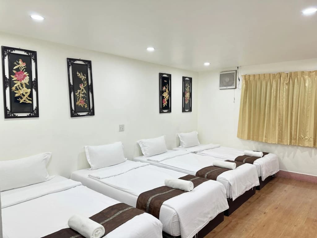 Longzhu Guesthouse - photo 6