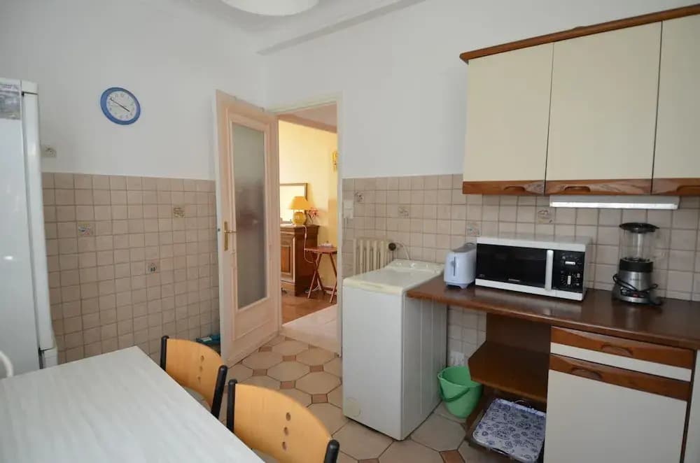Period apartment 5 persons with Sea View and Parking in Port of Nice - photo 16