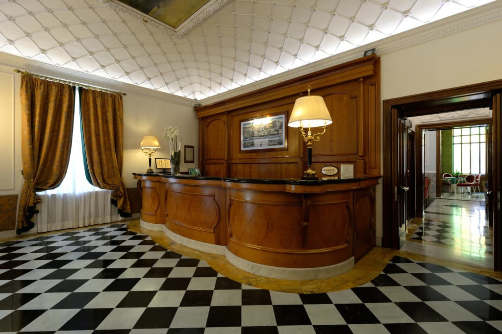 Hotel Giulio Cesare - photo 2
