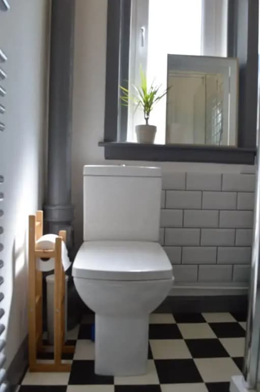 2 Bedroom Flat Near Leith Walk - photo 6