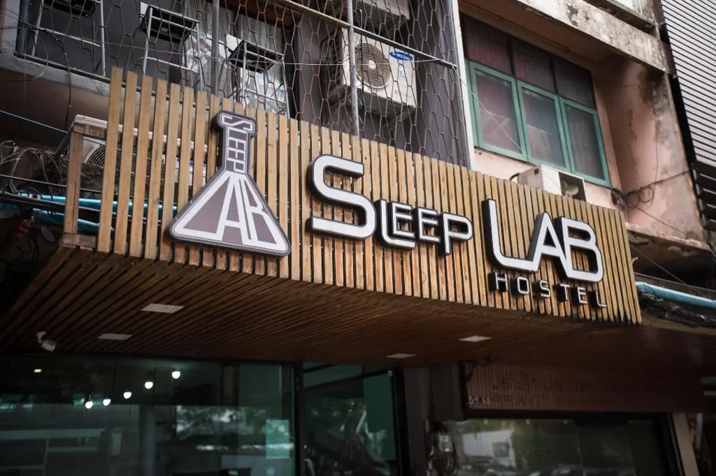 Sleep Lab Hostel - photo 21